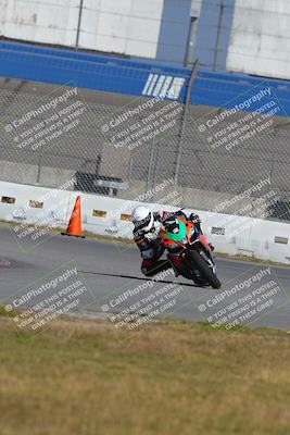 media/Nov-26-2022-Fastrack Riders (Sat) [[b001e85eef]]/Level 2/Session 3 Outside Turn 9/